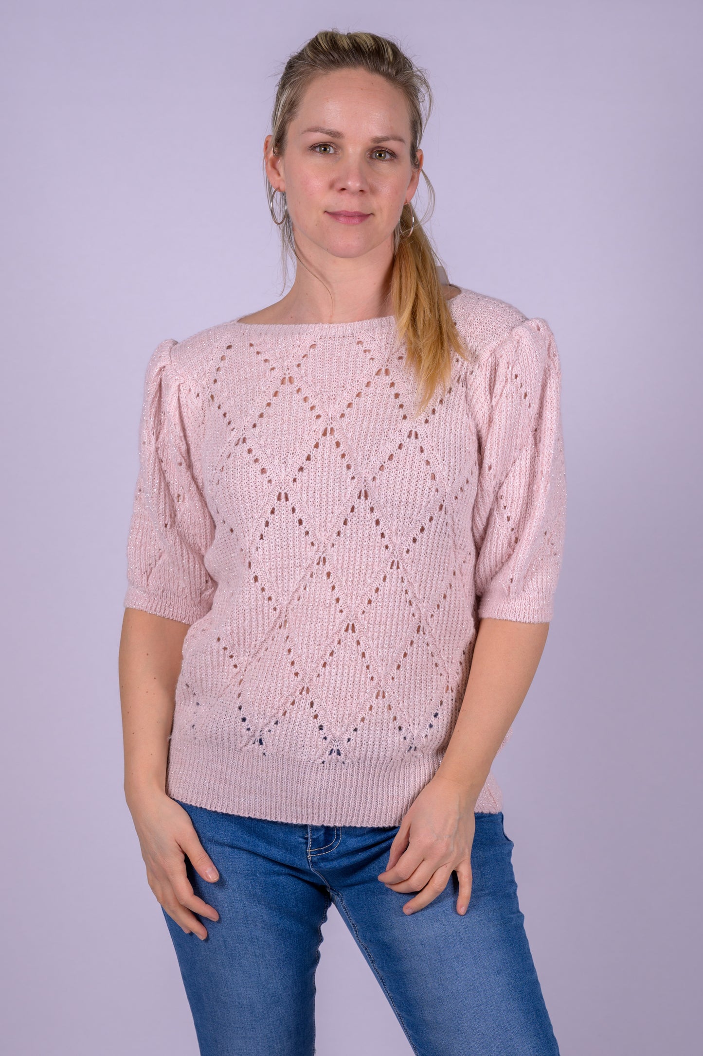 Truitje met halflange pofmouw