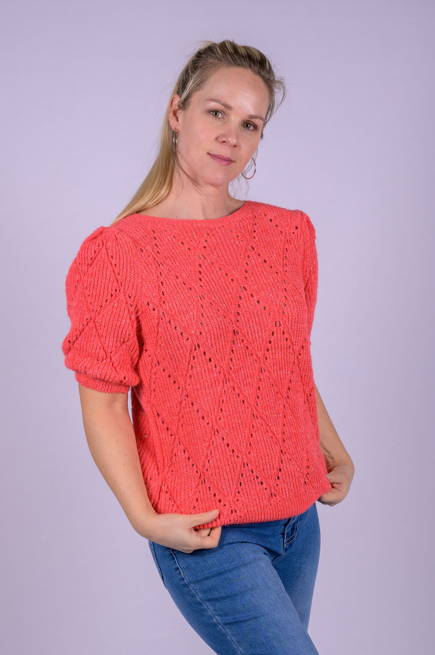 Truitje met halflange pofmouw